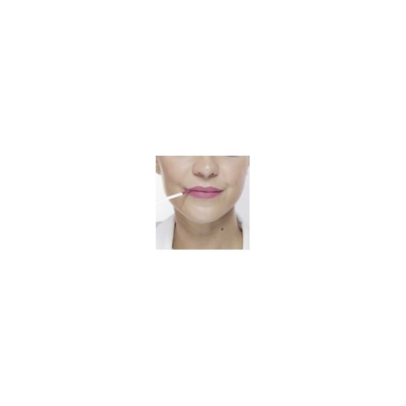 MATT LIQUID LIPSTICK  COLOR 02 NUDE