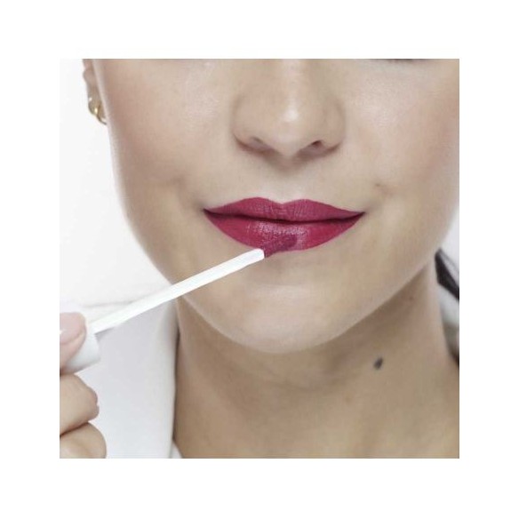 MATT LIQUID LIPSTICK  COLOR 04 BERRY