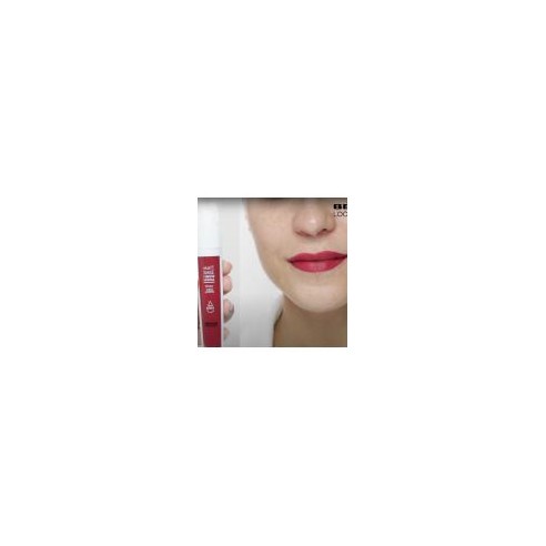 MATT LIQUID LIPSTICK  COLOR 05 RED
